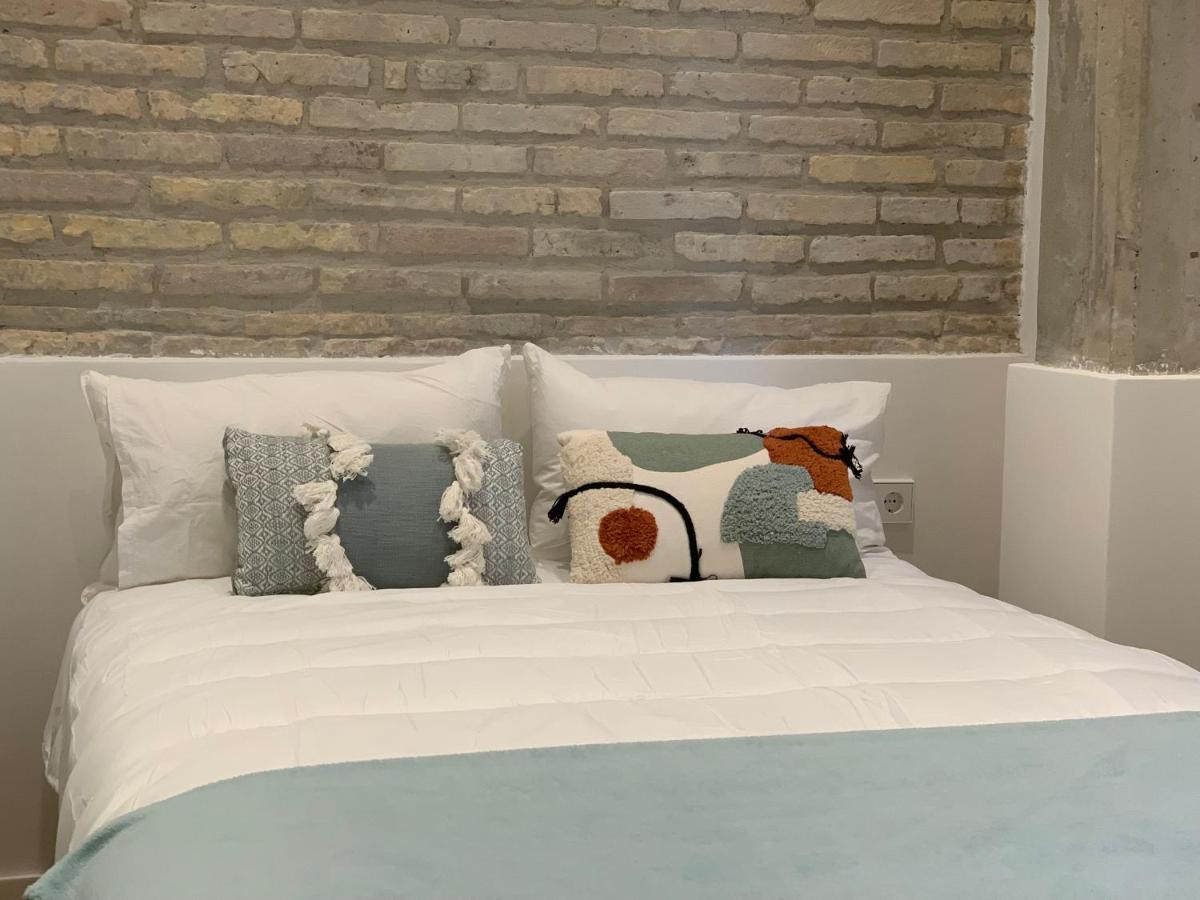 La Reina Beach Rooms Валенсия Екстериор снимка