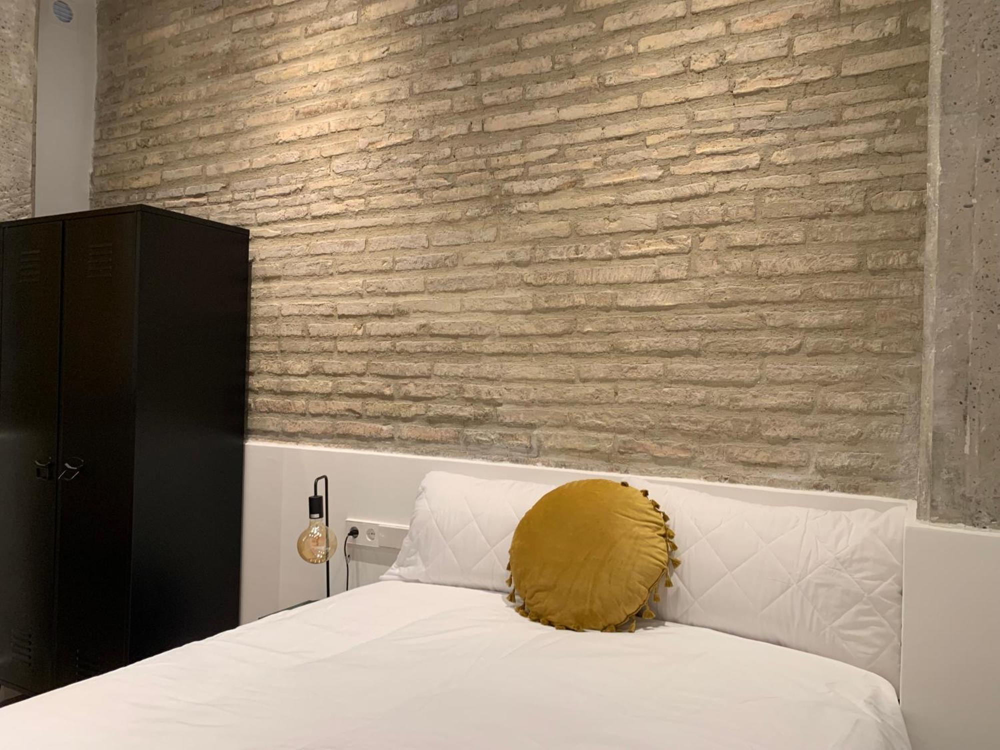 La Reina Beach Rooms Валенсия Екстериор снимка